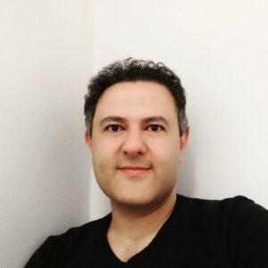 پژمان حیاتی